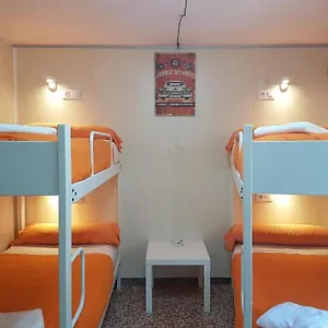 https://barri-antic-hostel-pub.andorra-la-vella-hotels.net